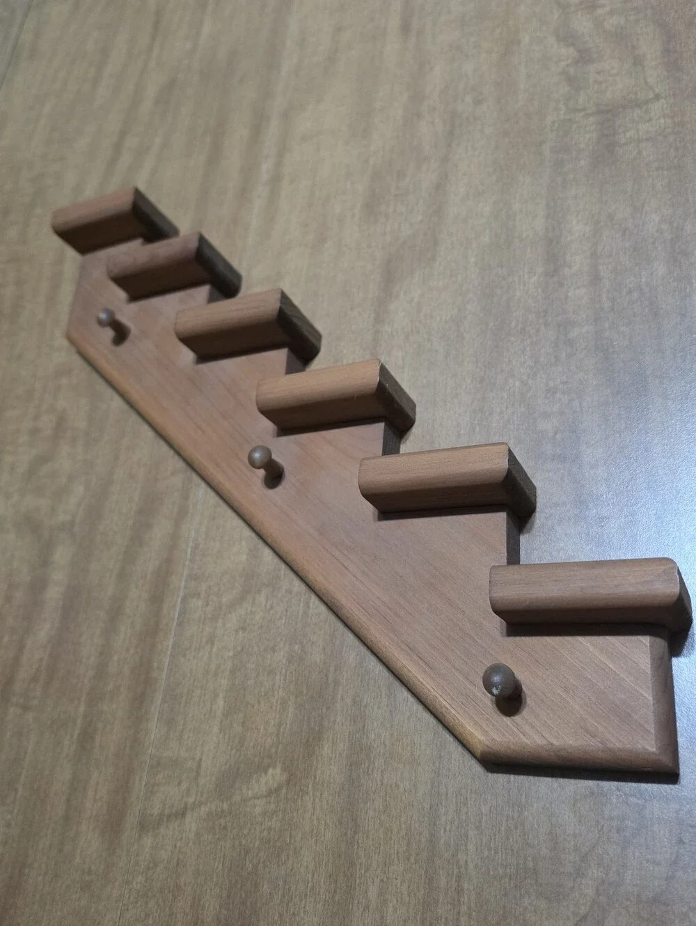 Vtg Wood Stair Step Trinket Wall Shelf Peg Staircase Cottagecore 18